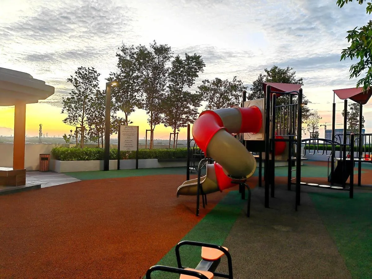 Apartment Alanis Residence Sepang Klia Kota Warisan