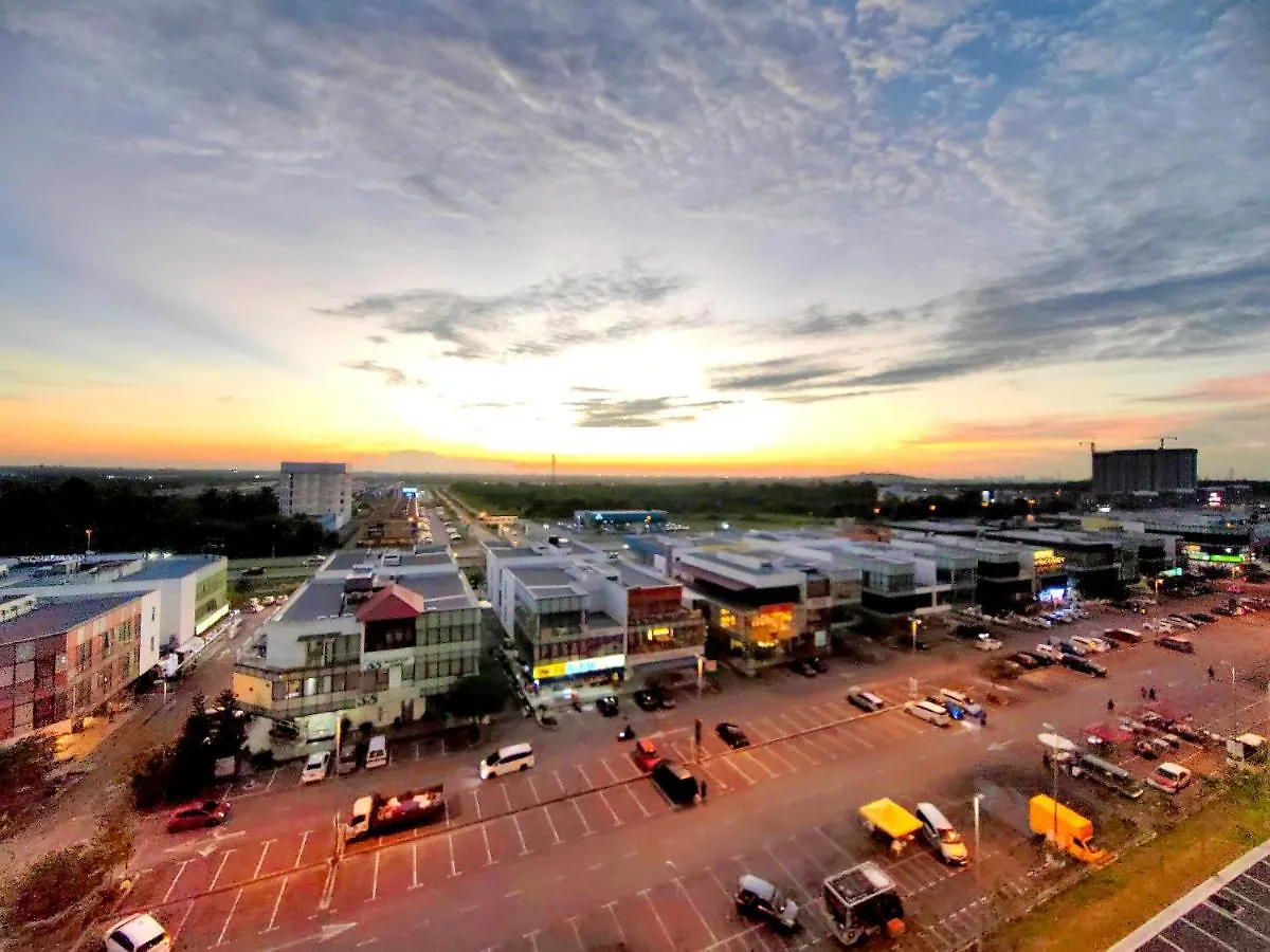 Alanis Residence Sepang Klia Kota Warisan Malaysia